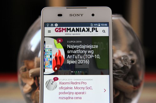 Sony Xperia E5/fot. gsmManiaK.pl