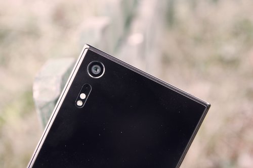 Sony Xperia XZ/fot. gsmManiaK.pl