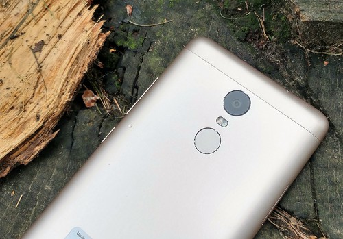 Xiaomi Redmi Note 3 / fot. gsmManiaK.pl