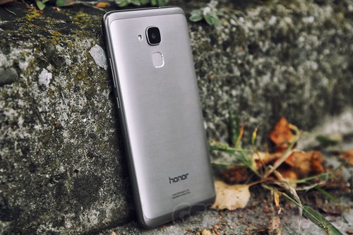 Honor 7 Lite / fot. gsmManiaK