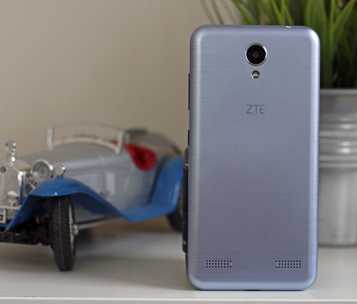 ZTE Blade A520 / fot. gsmManiaK.pl 