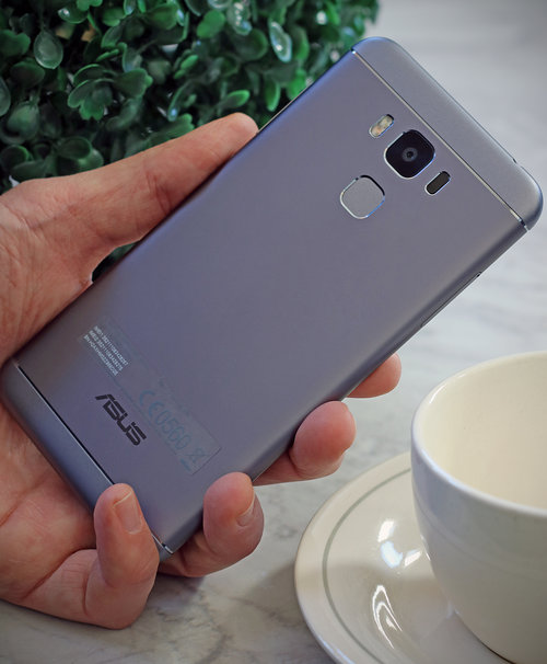 ASUS ZenFone 3 Max (ZC553KL) / fot. gsmManiaK.pl 