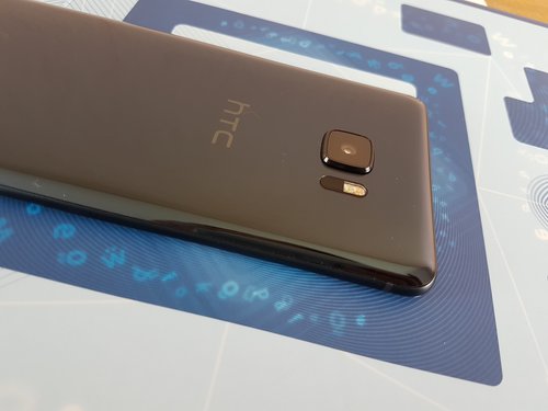 HTC U Ultra / fot. gsmManiaK.pl