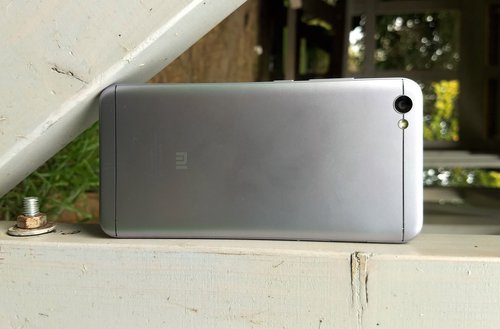 Xiaomi Redmi Note 5A / fot. gsmManiaK.pl 