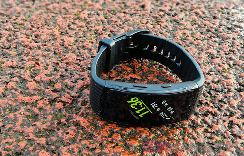 Samsung Gear Fit2 Pro / fot. gsmManiaK.pl