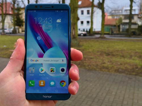 Honor 9 lite / fot. gsmManiaK.pl