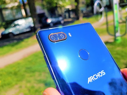 ARCHOS Diamond Omega / fot. gsmManiaK.pl 