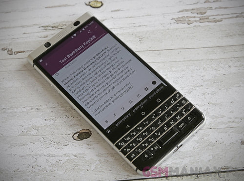 BlackBerry KEYone / fot. gsmManiaK.pl