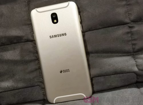 Samsung Galaxy J7 2017 / fot. gsmManiaK