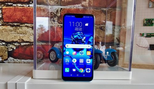 Honor 10 / fot. gsmManiaK.pl