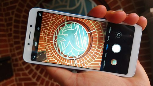 Xiaomi Redmi 6 / fot. gsmManiaK.pl 