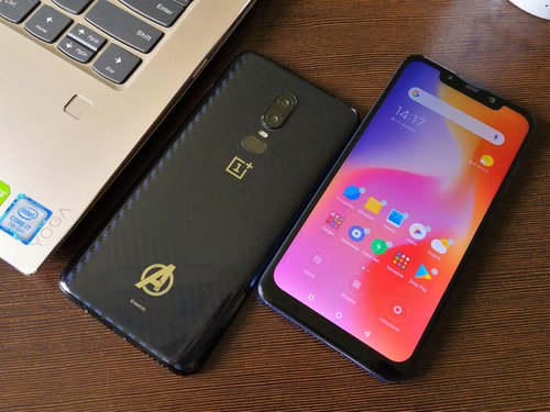 OnePlus 6 i POCO F1 / fot. gsmManiaK.pl 