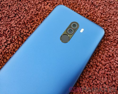 Xiaomi POCOPHONE F1 / fot. gsmManiaK