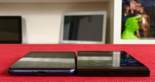 Razer Phone 2 vs Xiaomi POCOPHONE F1/fot. gsmManiaK.pl