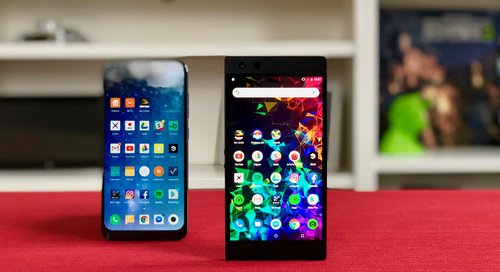 Razer Phone 2 vs Xiaomi POCOPHONE F1/fot. gsmManiaK.pl