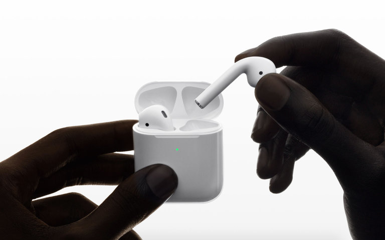 AirPods