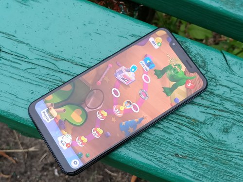 LG G8S ThinQ / fot. gsmManiaK.pl