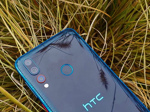 HTC Desire 19+ / fot. gsmManiaK.pl 