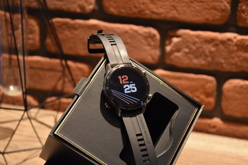 Huawei Watch GT2: elegancki zegarek, eleganckie opakowanie / fot. techManiaK