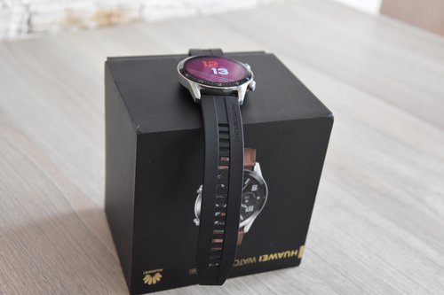 Huawei Watch GT2: pasek z logowaniem / fot. techManiaK