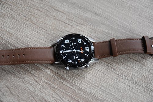 Huawei Watch GT2 tarcza analogowa (2) / fot. techManiaK