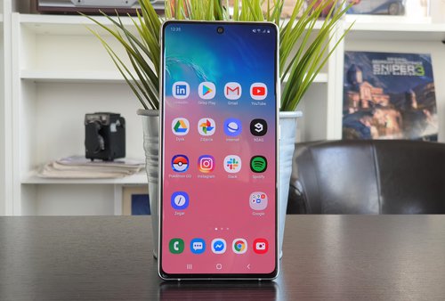 Samsung Galaxy S10 Lite/fot. gsmManiaK.pl