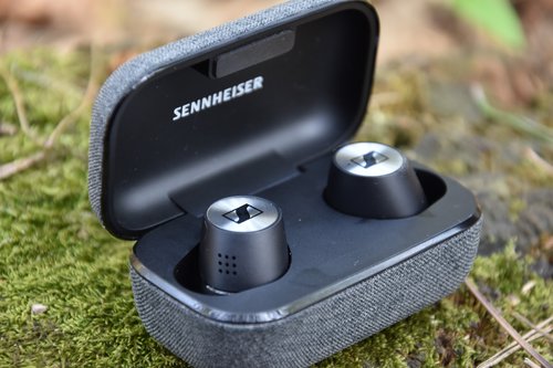 Sennheiser Momentum True Wireless 2 . fot. techManiaK