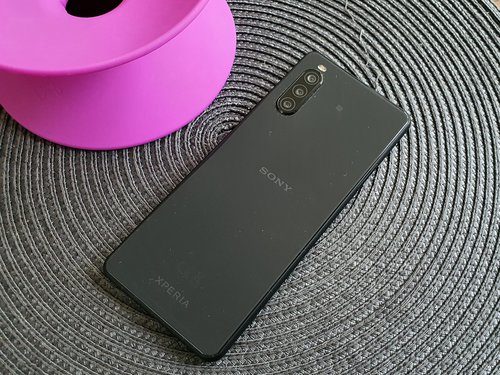 Sony Xperia 10 II / fot. gsmManiaK.pl