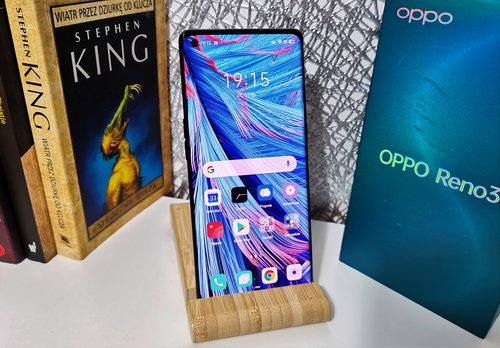 Oppo Reno 3 Pro/fot. gsmManiaK.pl