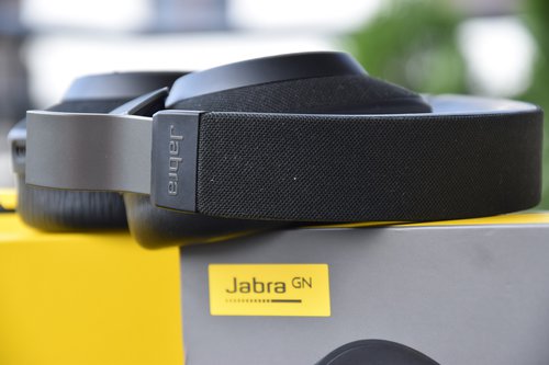 Jabra Elite 85h / fot. techManiaK