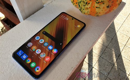 Xiaomi POCO X3 NFC / fot. gsmManiaK