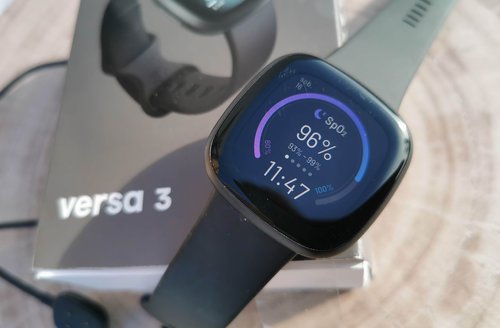 Fitbit Versa 3 / fot. techManiaK