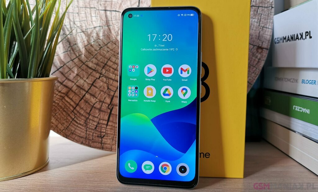 realme 8