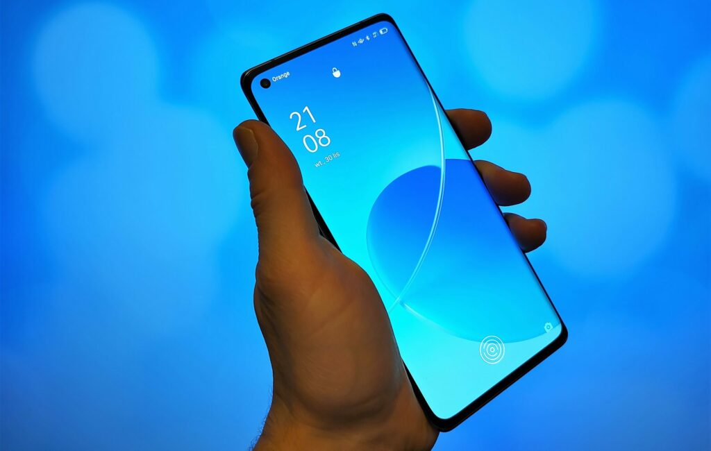 Will OPPO crush Xiaomi?  Smartphone sales results in the first quarter of 2023