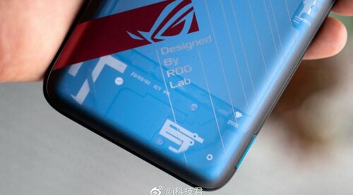 ASUS ROG Phone 6