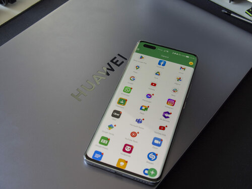 HUAWEI nova 10 Pro