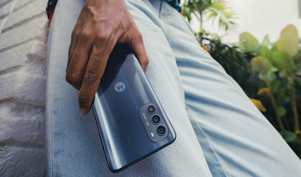 Motorola Moto G82