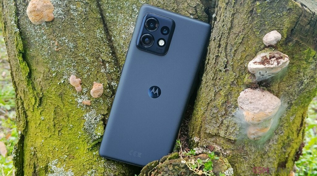 El buque insignia de Motorola está en un espectáculo sólido.  El precio ha bajado en 800 más