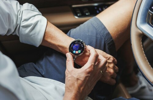 HUAWEI WATCH 4