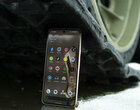 Mało który smartfon przeżyłby 4 dni w jacuzzi. Temu się jednak udało, ale takie rzeczy potrafią tylko Polacy