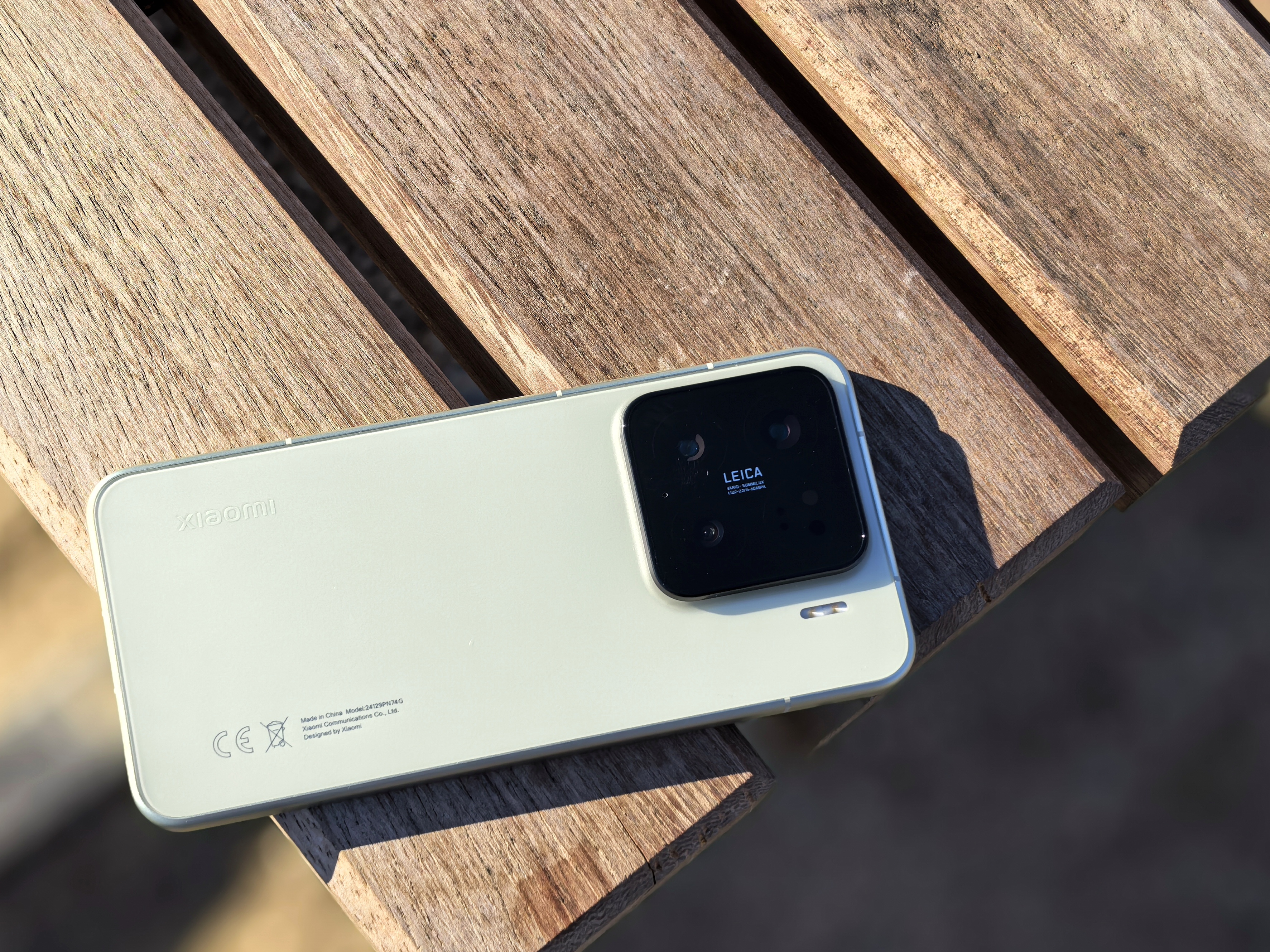 Mały flagowiec Xiaomi z jeszcze większą baterią. Takich flagowców chce się więcej
