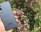 smukły smartfon 