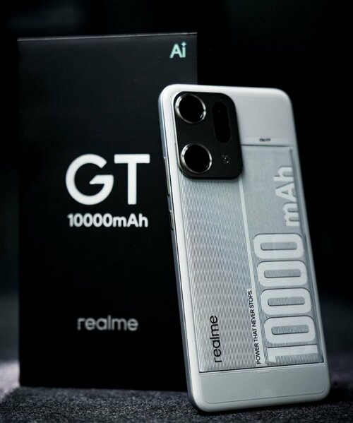 realme