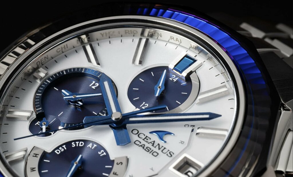 Casio Oceanus Manta