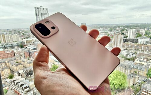 OnePlus 13s