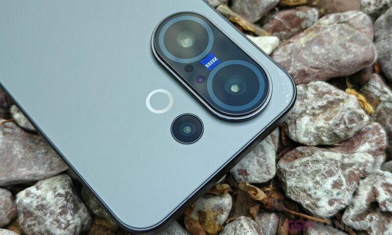 vivo X200 FE