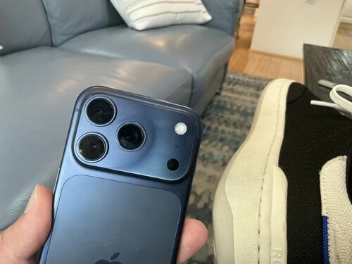 Apple iPhone 17 Pro odbarwianie