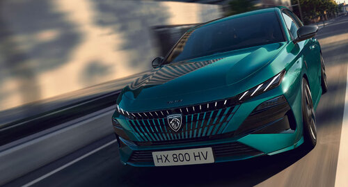 Stellantis strata 2025 rok