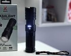 XTORM XRF101 to latarka z... powerbankiem 10500 mAh. Idealny sprzęt w teren? (TEST)