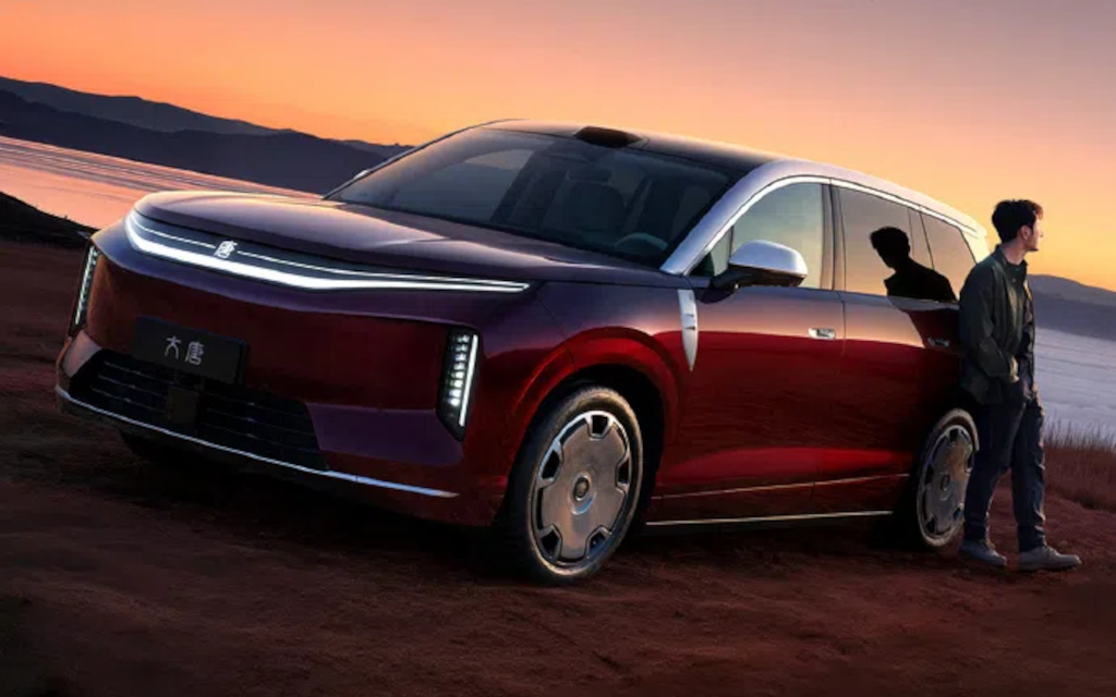 Ten SUV z zasięgiem 950 km jest zbyt dobry. Produkcja nie nadąża za wielkim popytem